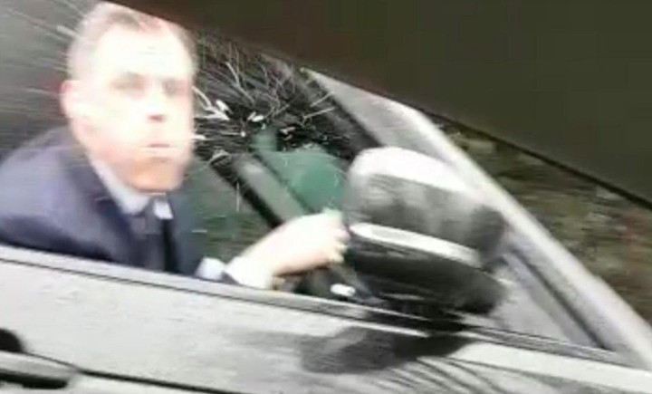 Čo vyviedol? Televízia Sky do konca sezóny zrušila spoluprácu s Carragherom